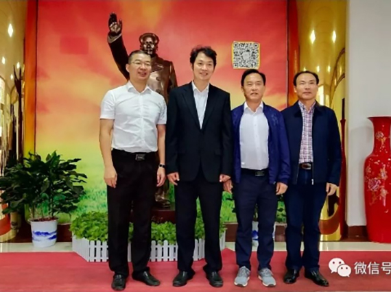 湖南省政府副秘書長(zhǎng)、辦公廳主任陳仲伯一行蒞臨【湘潭恒欣】指導(dǎo)工作